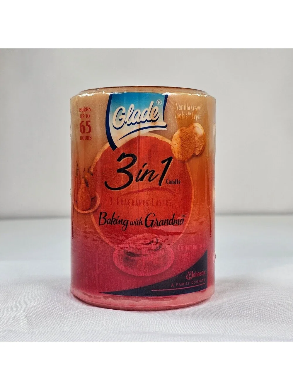 Glade 3 in 1 Candle Baking Grandma Vanilla Cookie Pear Cinnamon 4in Discontinued